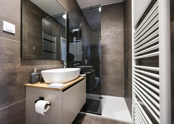 Luma 2 Luxury House On The Vila *