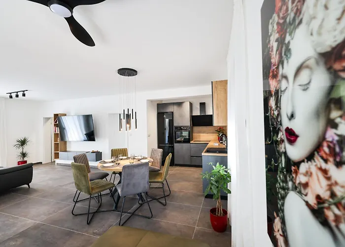 Luma 2 Luxury House On The Vila Murter