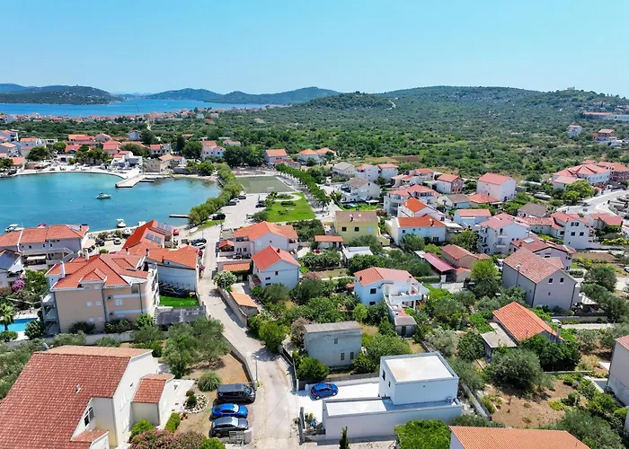 Villa Luma 2 Luxury House On The