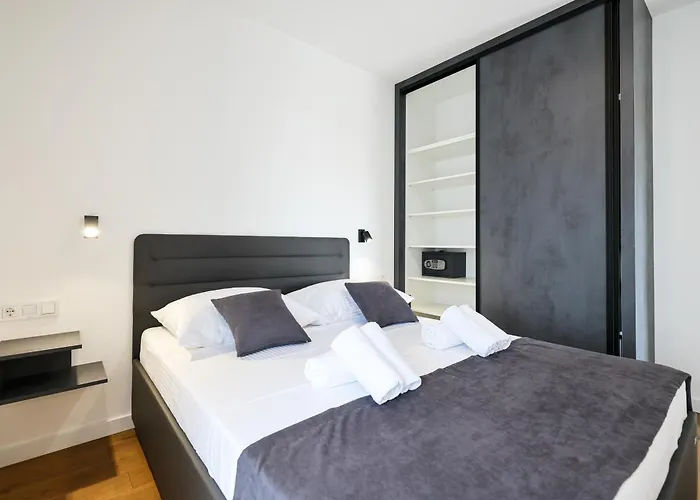 Luma 2 Luxury House On The Murter